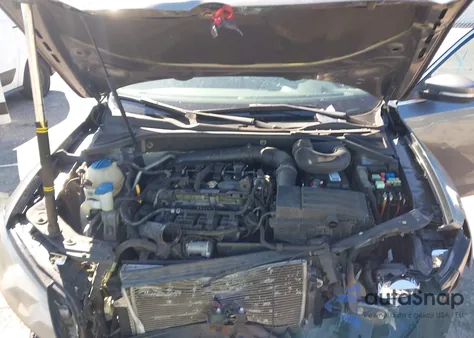 2015 Volkswagen Passat 1.8T Limited Edition z USA, uszkodzony, nr VIN 1VWAT7A3XFC112483